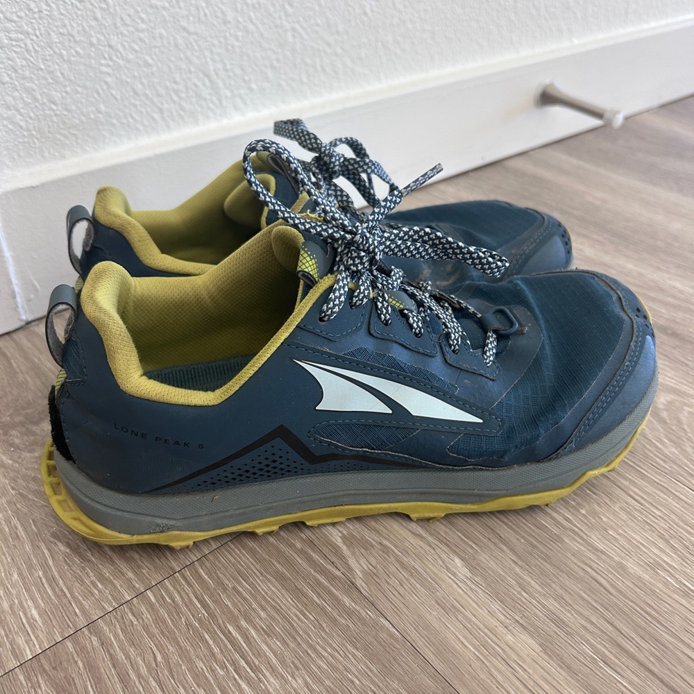 ALTRA Lone Peak 5 Shoes